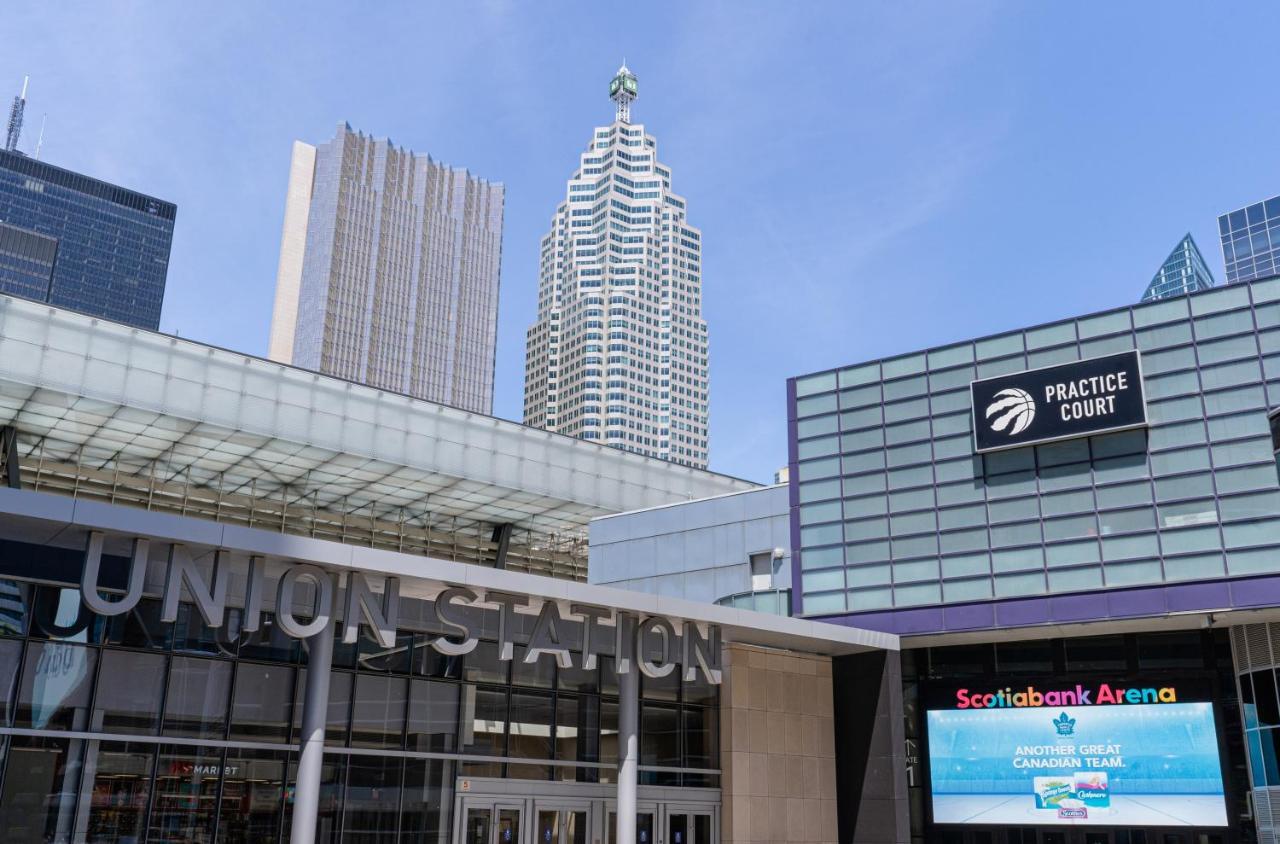 Beautiful Modern Toronto Luxurious Scotiabank Arena Aparthotel Exterior photo